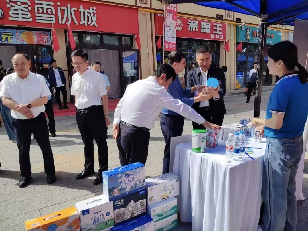 _cgi-bin_mmwebwx-bin_webwxgetmsgimg__&MsgID=4623712303201329336&skey=@crypt_d7723396_980ca646b5bfa1a91b356fbfa7483fcf&mmweb_appid=wx_webfilehelper